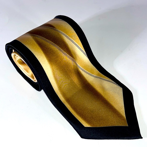 Versailles by Piatelli Other - VERSAILLES by PIATELLI Mens Black & Gold Abstract Pattern 59" x 4" Tie